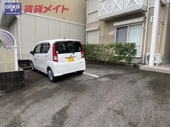 カーサ江島Ｅ棟の物件外観写真